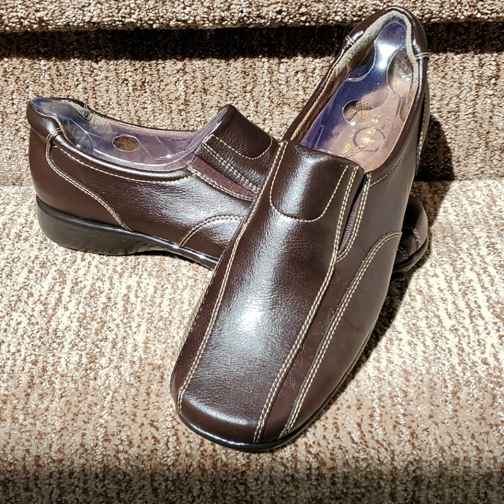 Aerology Shoes by Aerosole